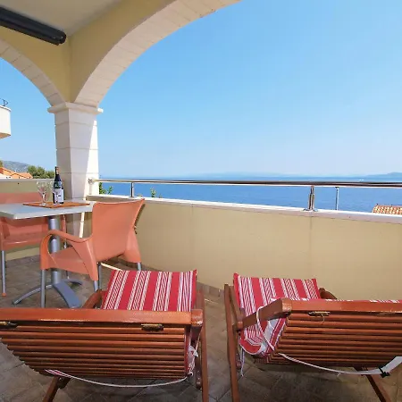 Andjelka-3 By Interhome شقة تروغير